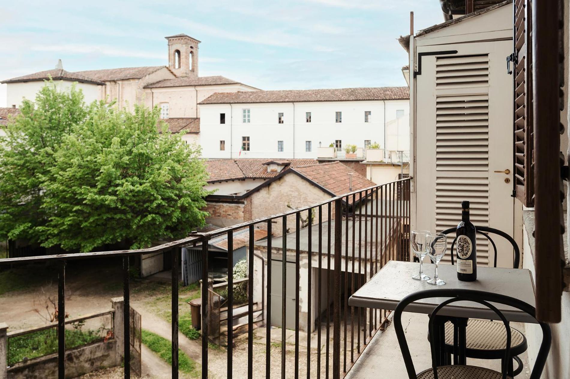 L' Estate Di San Martino Room Rental - Free Park 阿斯蒂 外观 照片